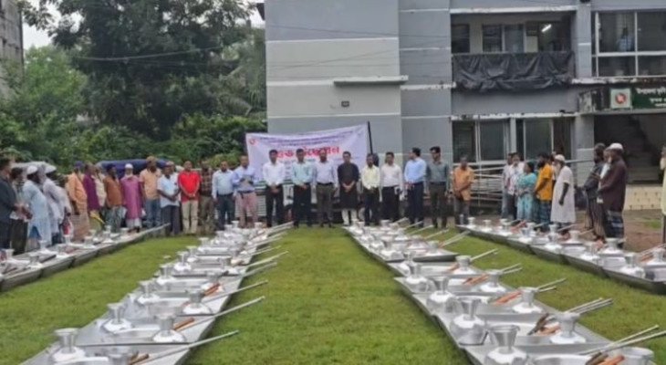 গোলপাতার গুড় উৎপাদন বৃদ্ধির লক্ষ্যে কলাপাড়ায় চাষিদের প্রশিক্ষণ